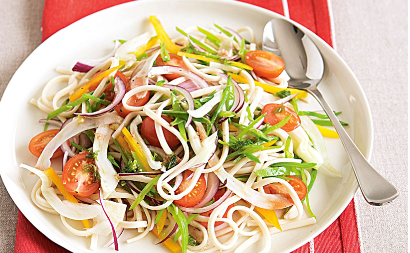 Ensalada de Noodles Udon al Sésamo